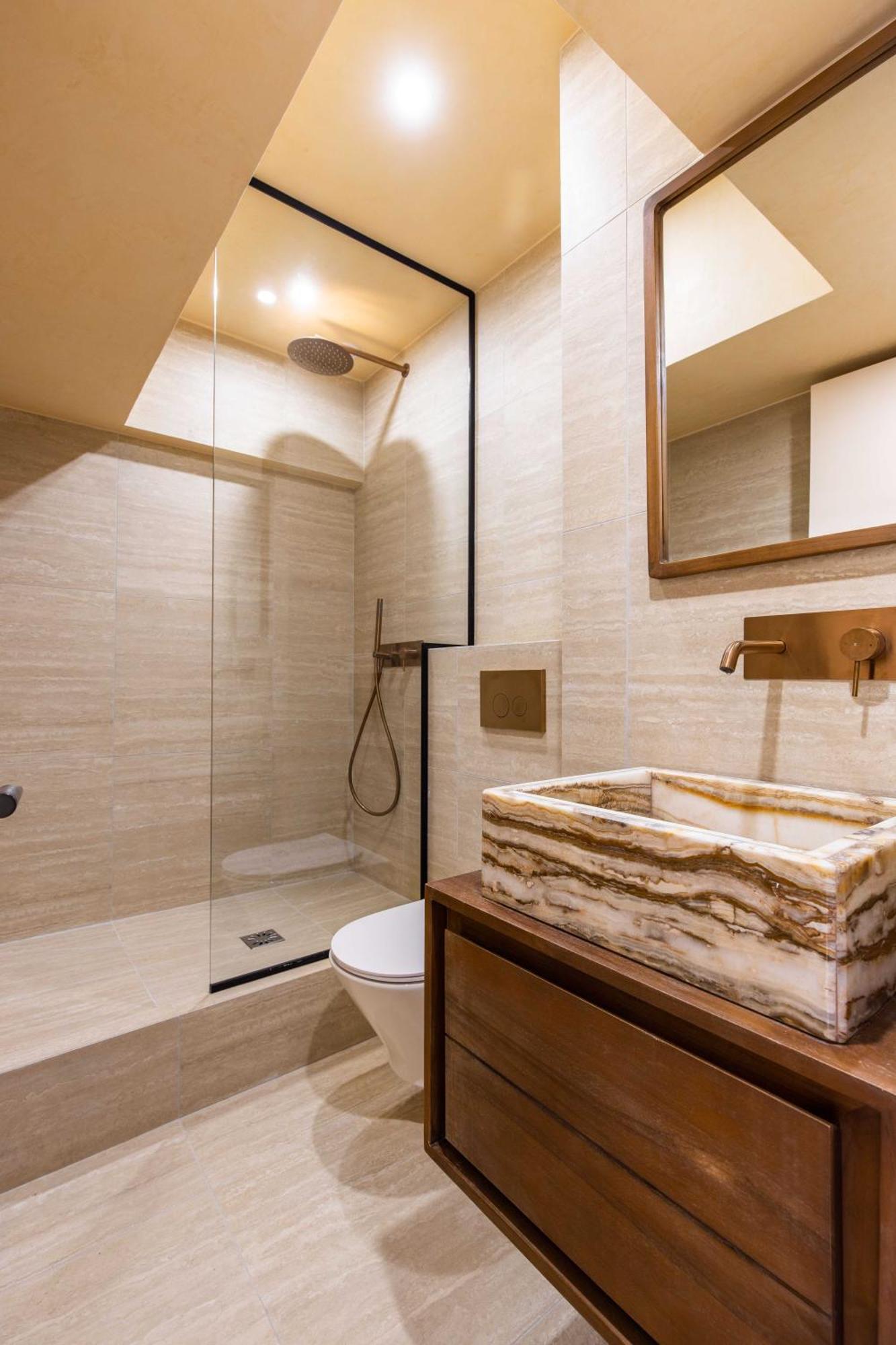 Modern - 5bd-12p - Grands Boulevards
